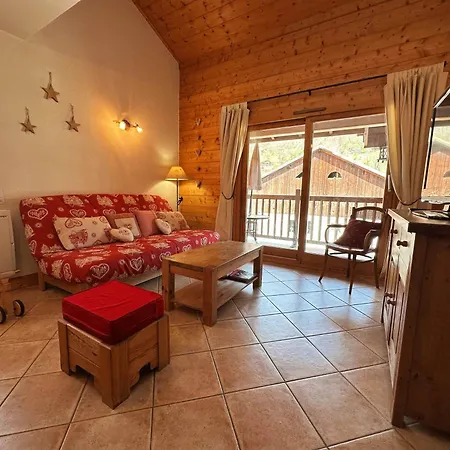 Apartment Cosy Avec Balcon Et Parking Au Centre De Samoens, Proche Du Ski-bus - Fr-1-624-158